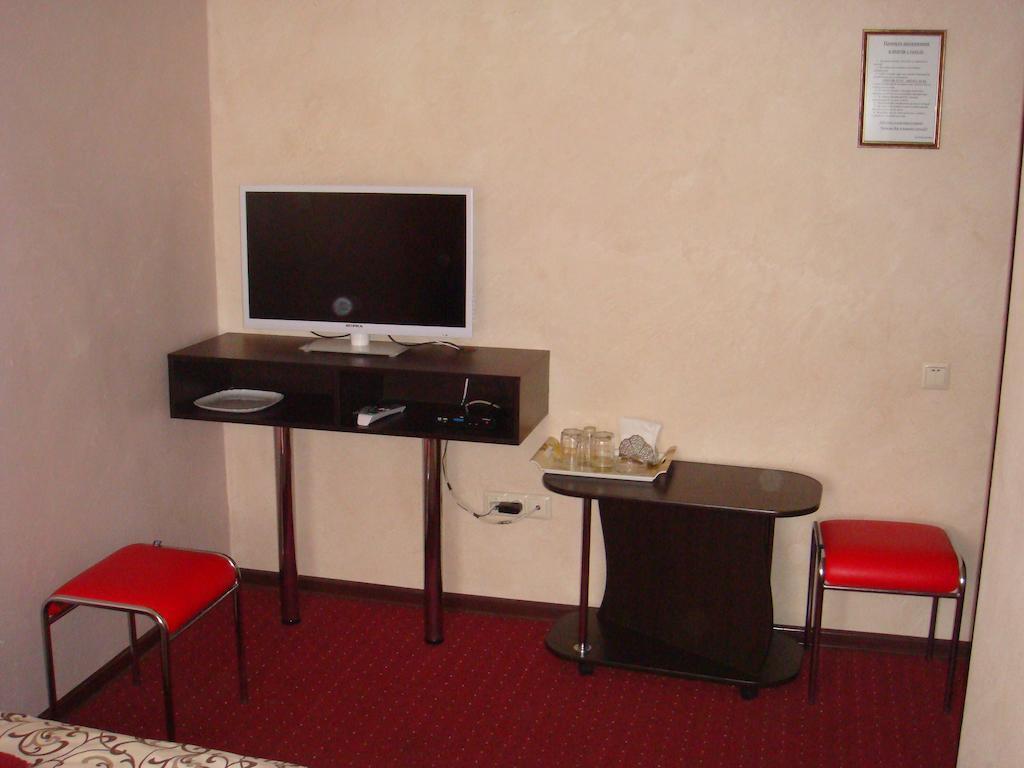 Power House Hotel Луцк Номер фото