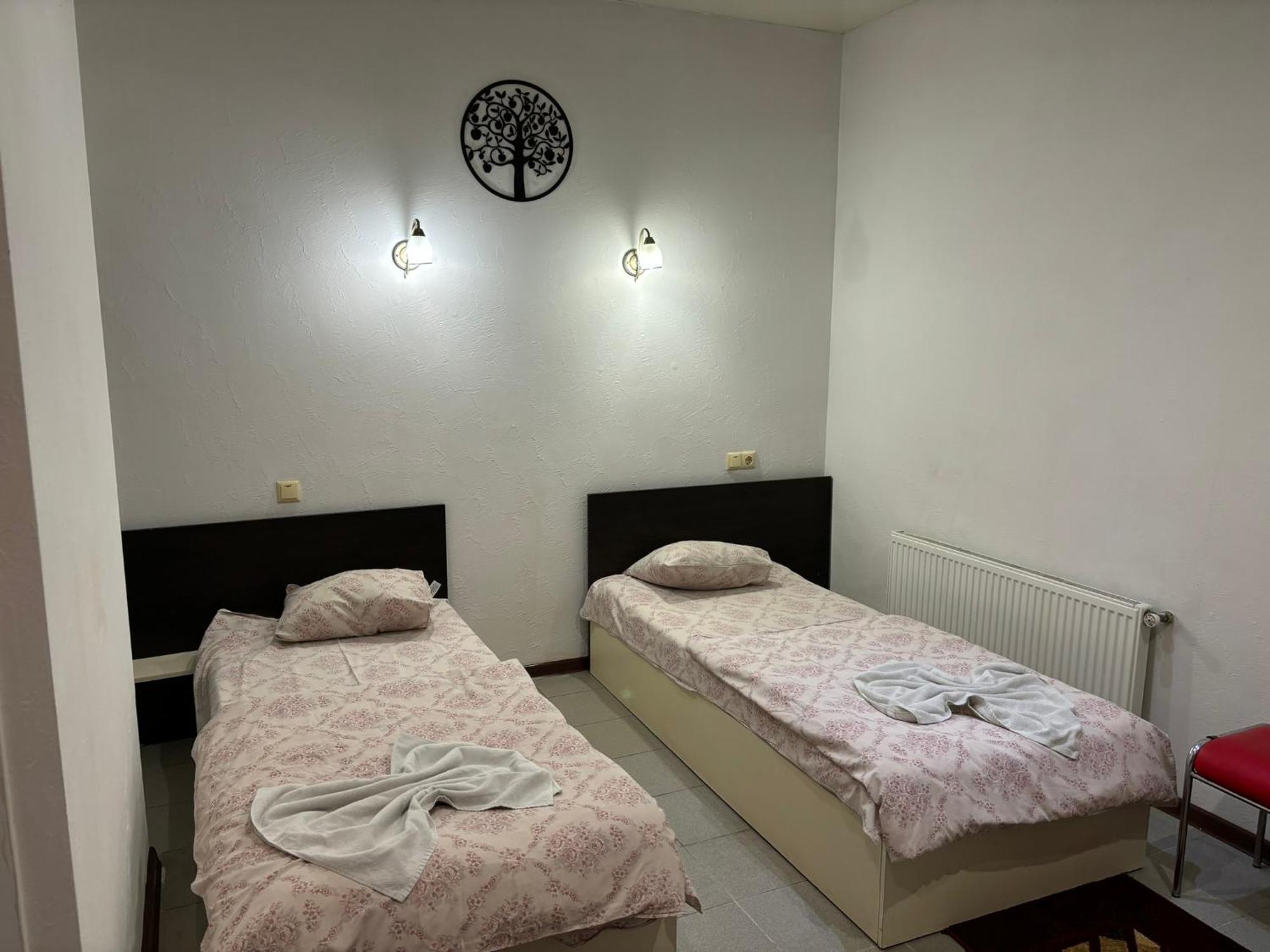 Power House Hotel Луцк Экстерьер фото